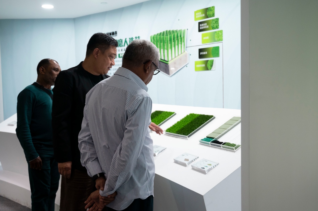 Maldives Olympic Committee representatives visiting CGT’s sports facility solutions showroom